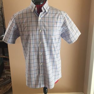 Daniel Cremieux men’s short sleeve shirt.